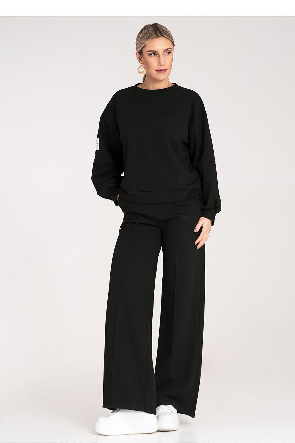 L`ensemble model 214822 Figl