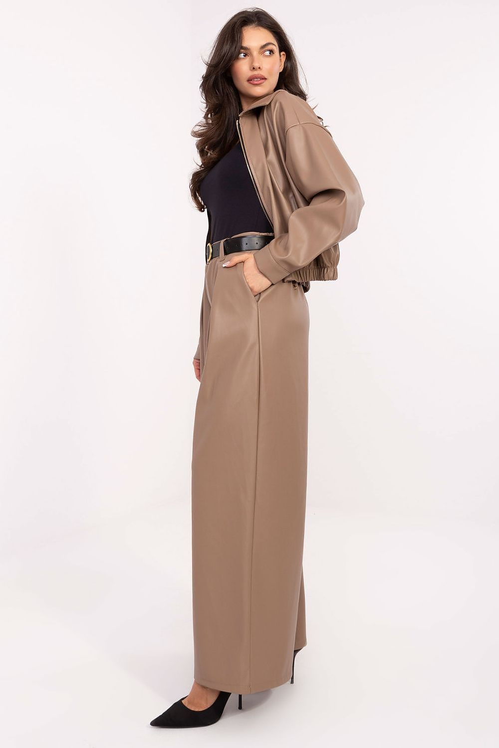 Pantalon femme model 219887 Rue Paris