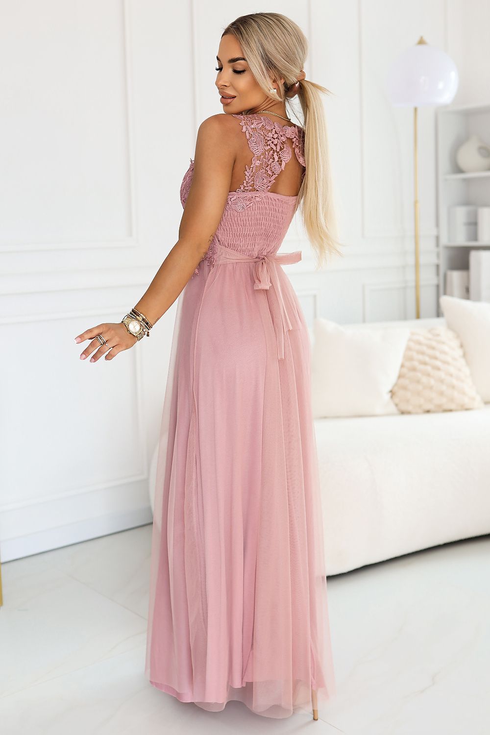 Robe longue model 227104 Numoco