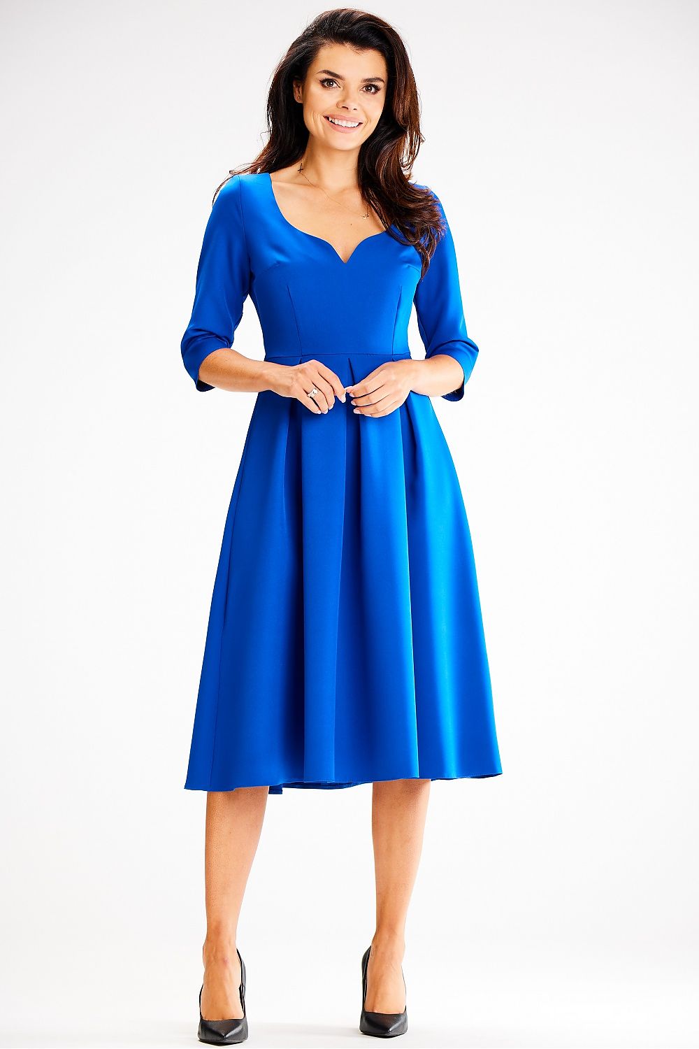  Robe de jour model 187168 awama 