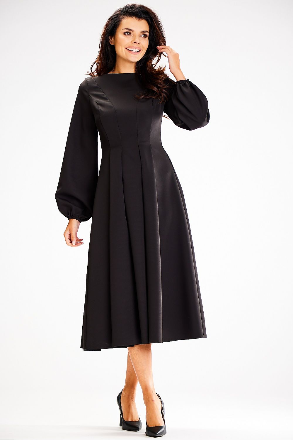  Robe de jour model 187178 awama 