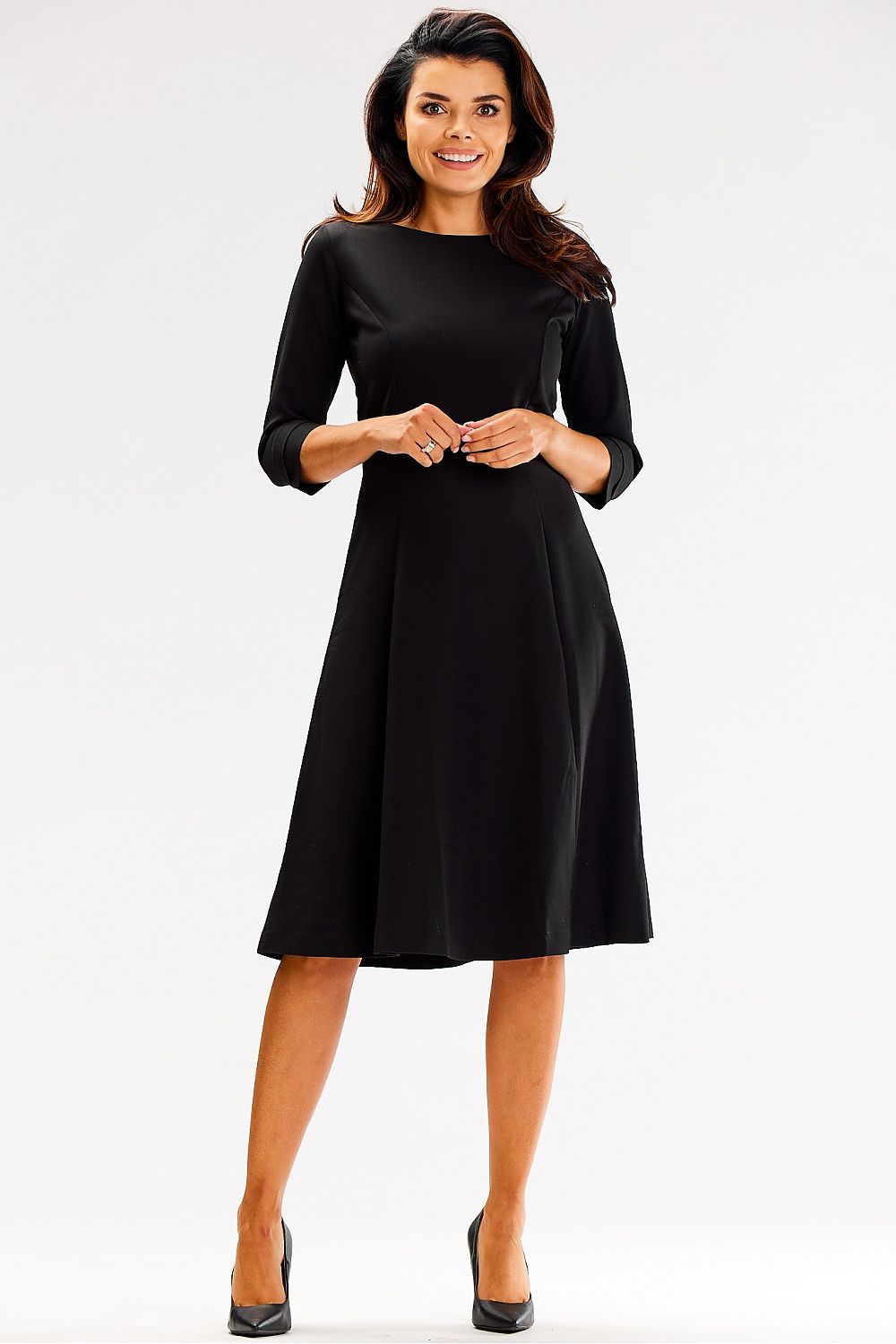  Robe de jour model 187179 awama 