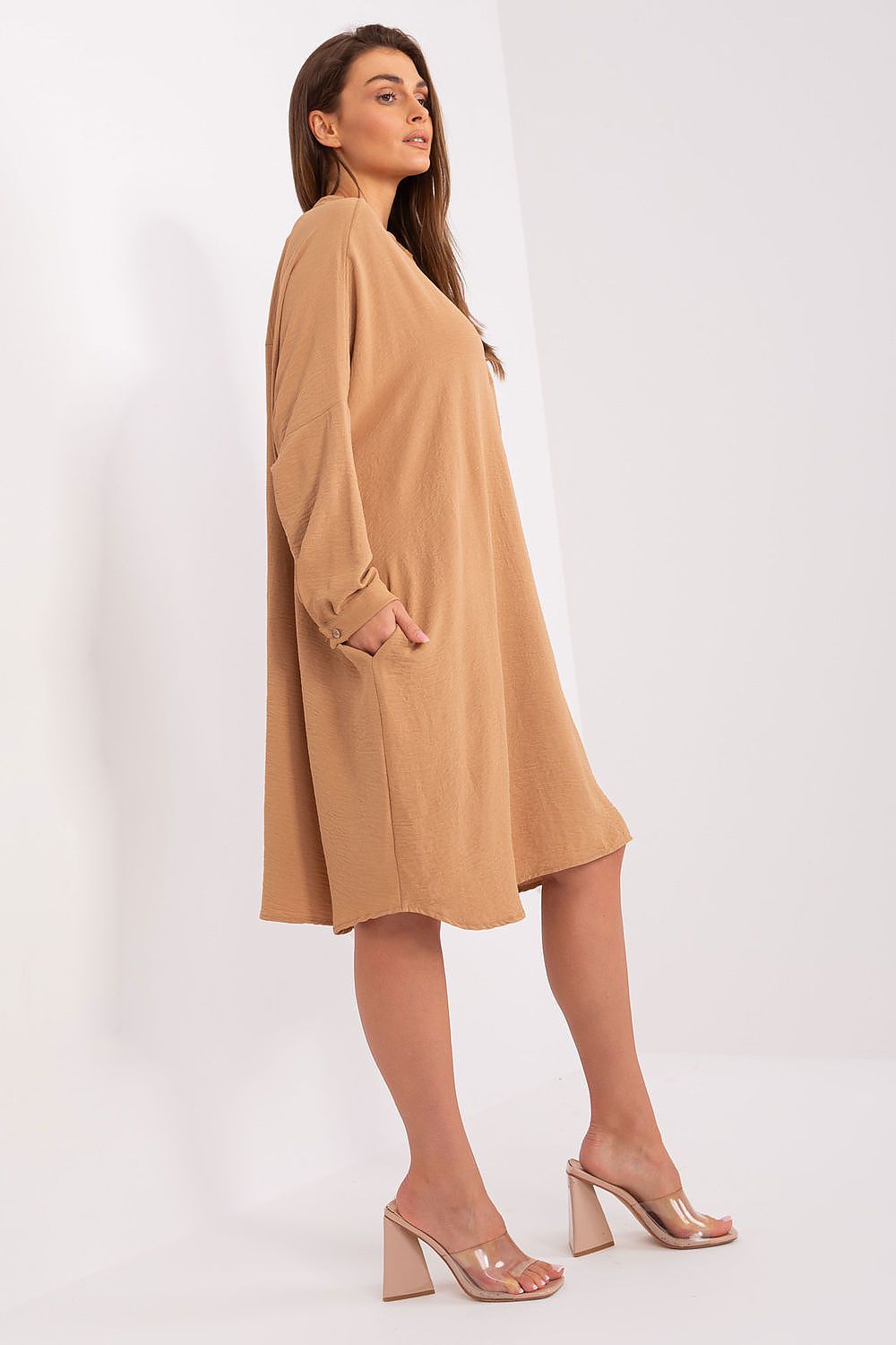  Robe de jour model 187455 Italy Moda 
