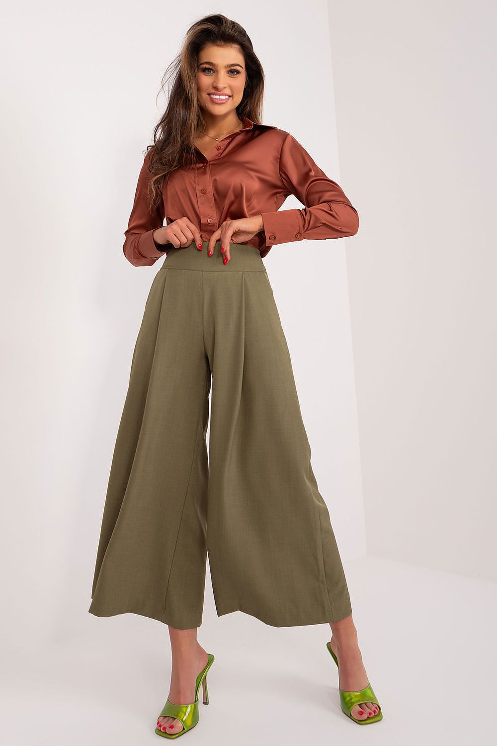  Kuloty model 192507 Italy Moda 