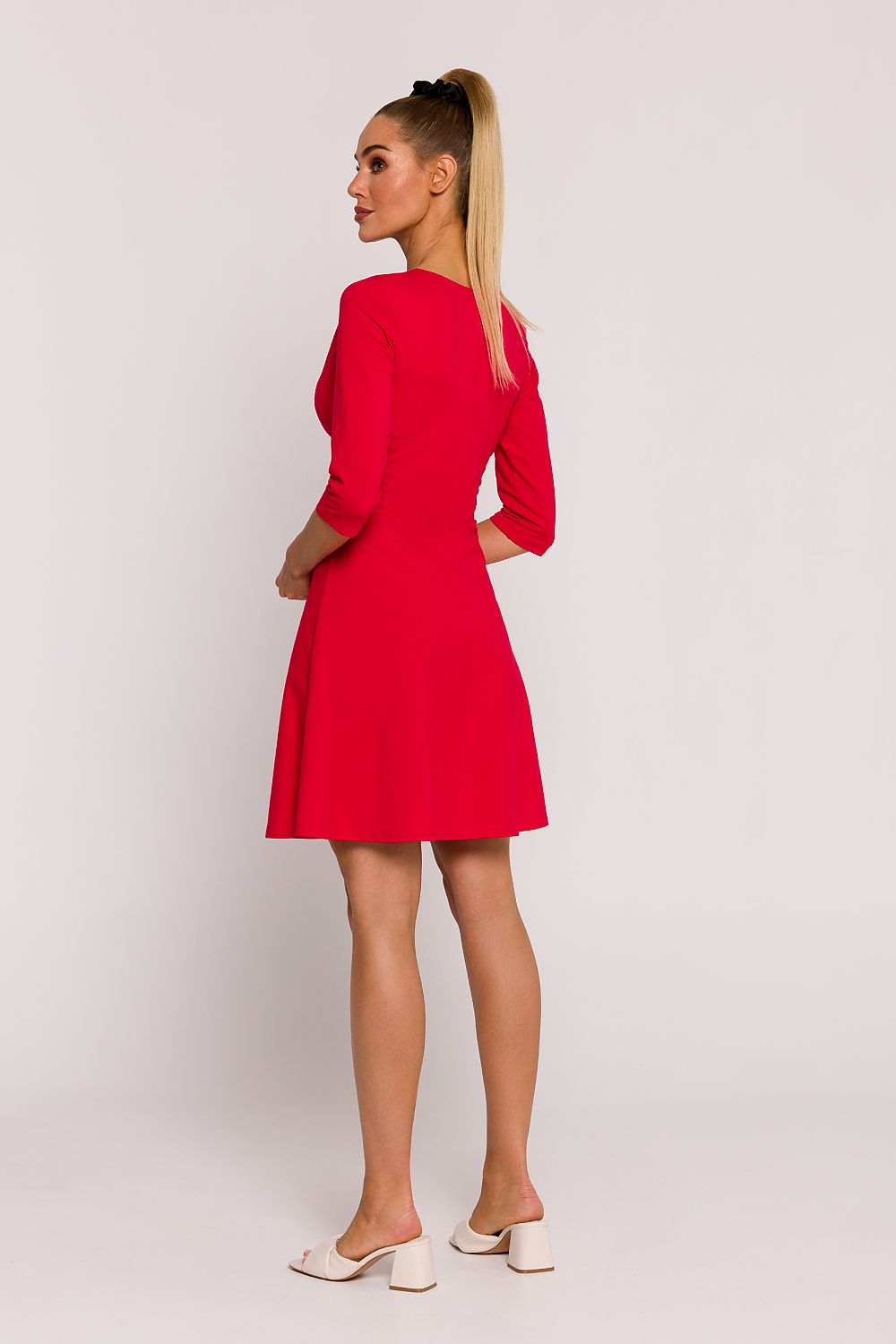  Robe de jour model 193571 Moe 