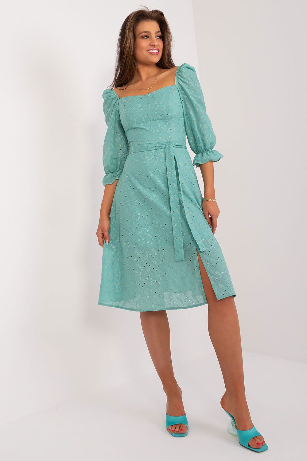  Robe de jour model 195784 Lakerta 