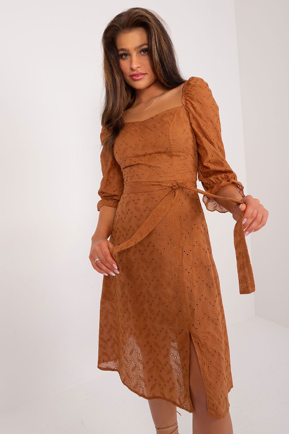  Robe de jour model 195785 Lakerta 