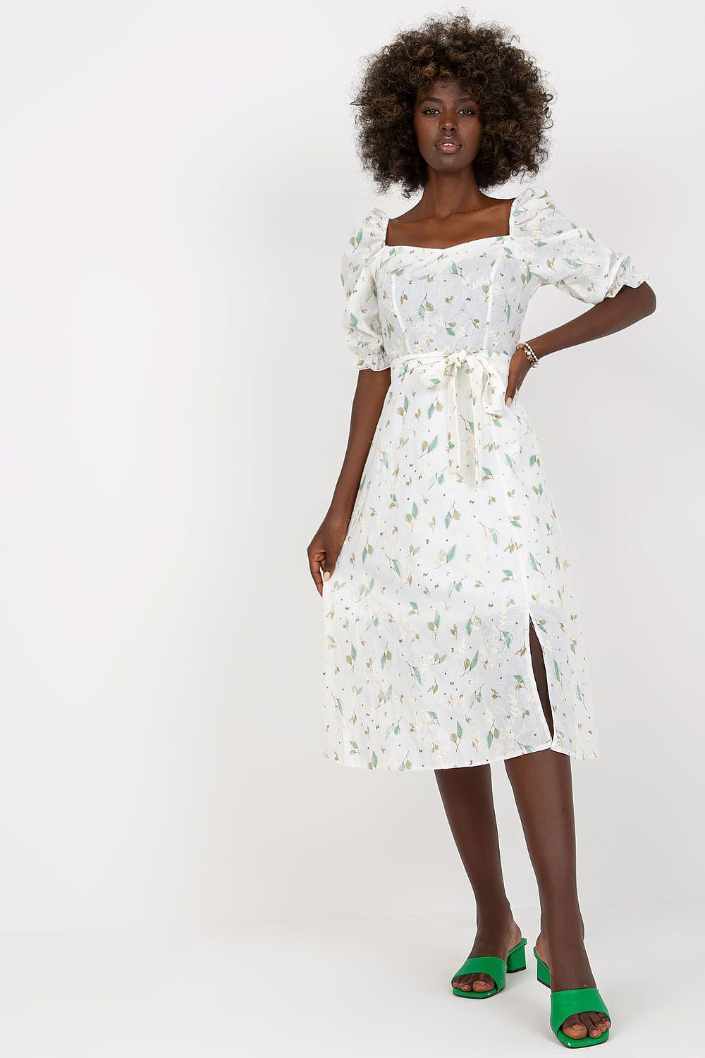  Robe de jour model 195790 Lakerta 