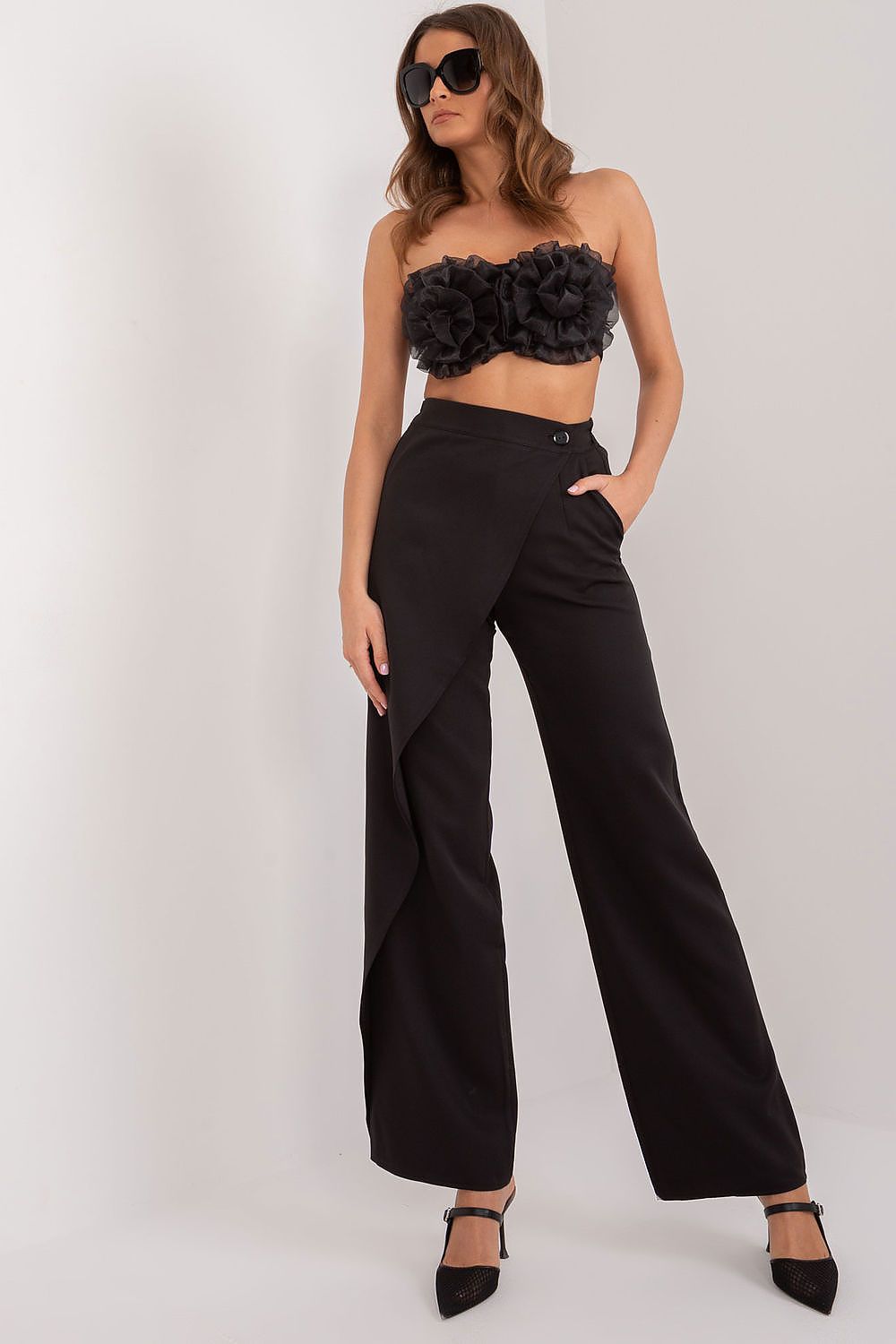  Pantalon femme model 196569 Lakerta 