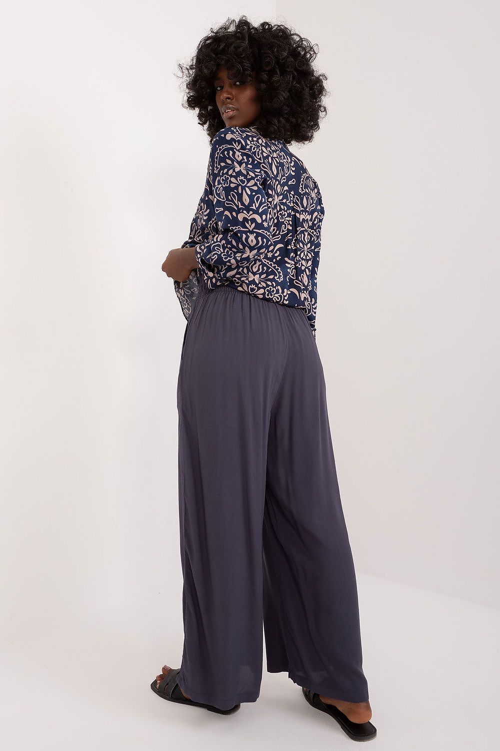  Pantalon femme model 197539 Sublevel 