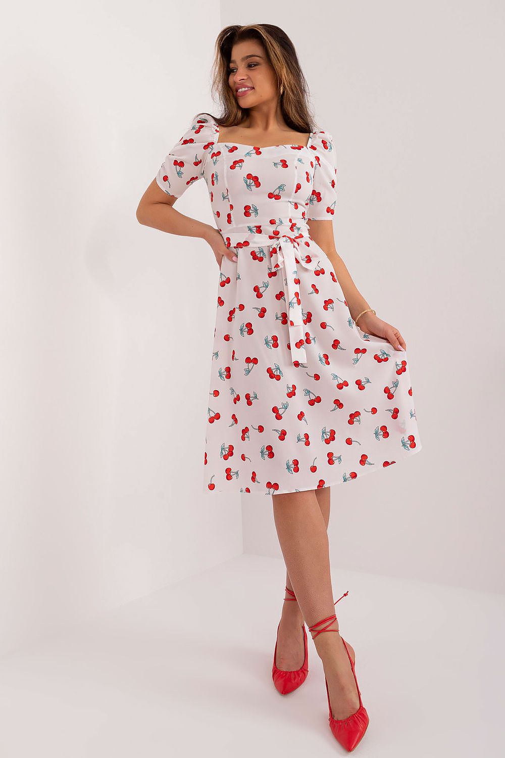  Robe de jour model 198261 Lakerta 