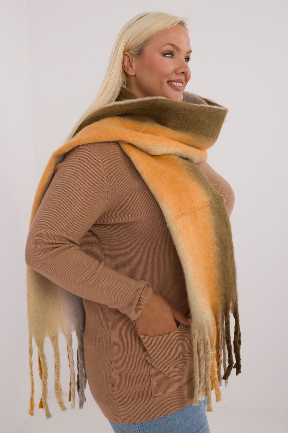  Châle model 200283 AT 