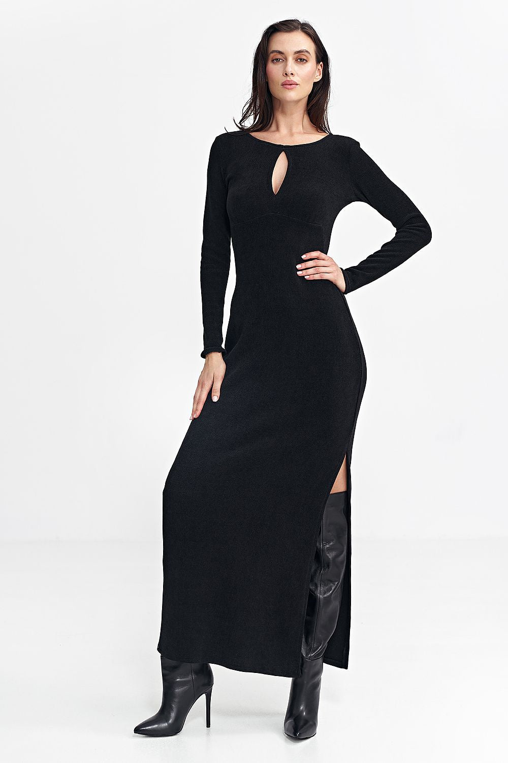  Robe de jour model 200384 Nife 