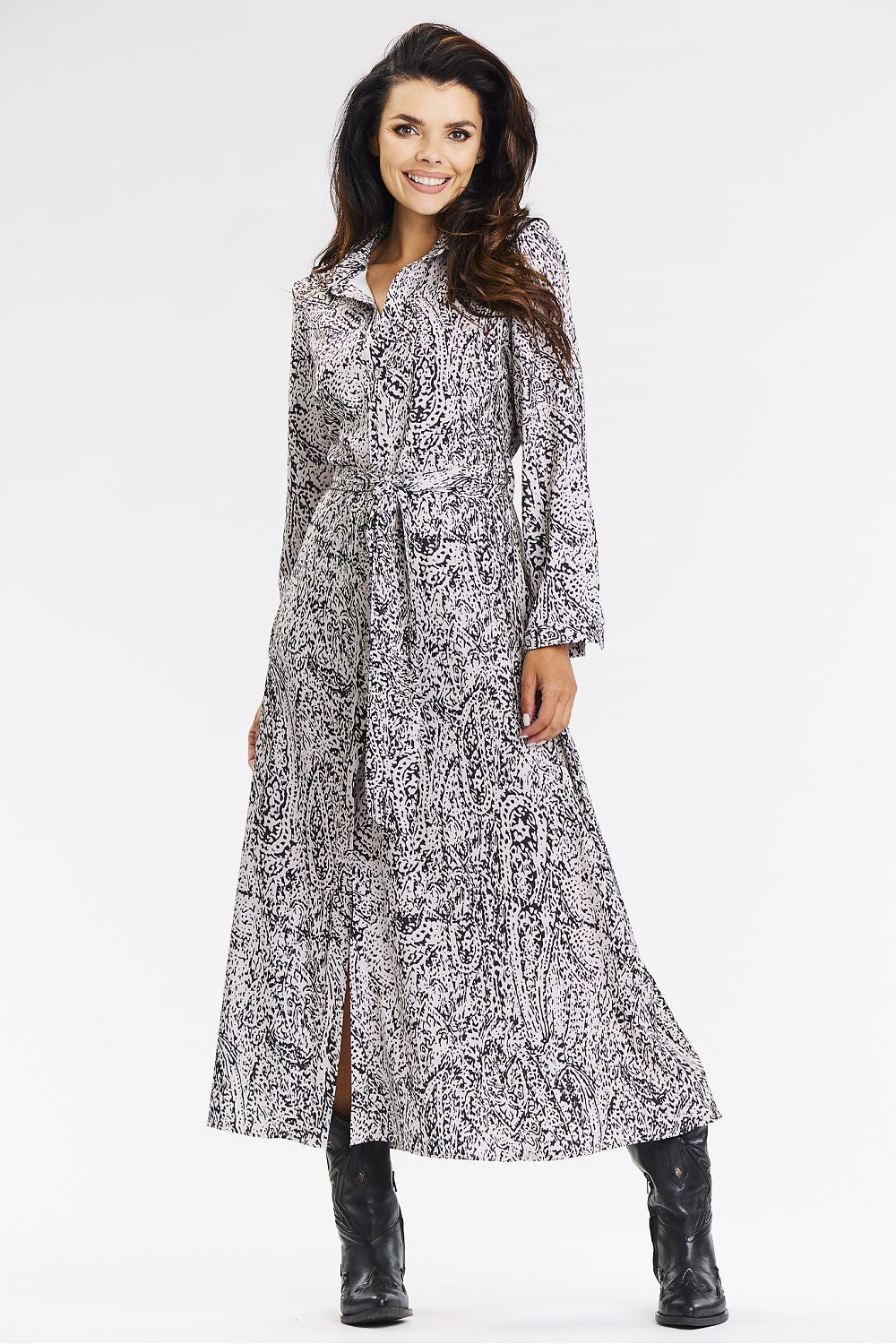  Robe de jour model 200607 awama 