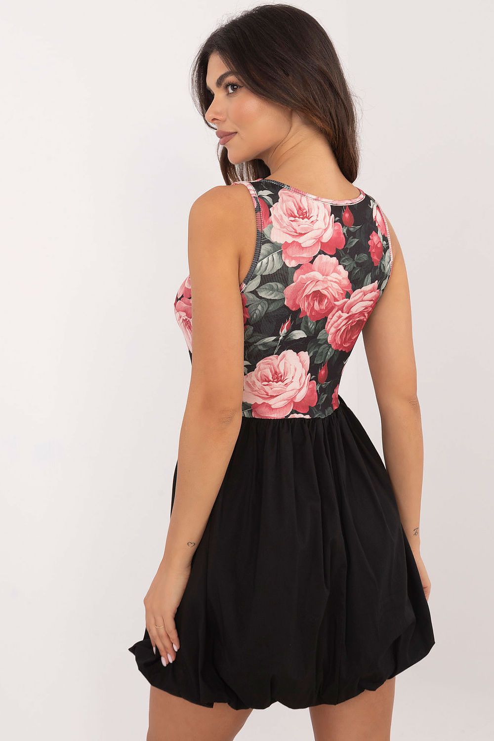  Robe de jour model 201785 Italy Moda 