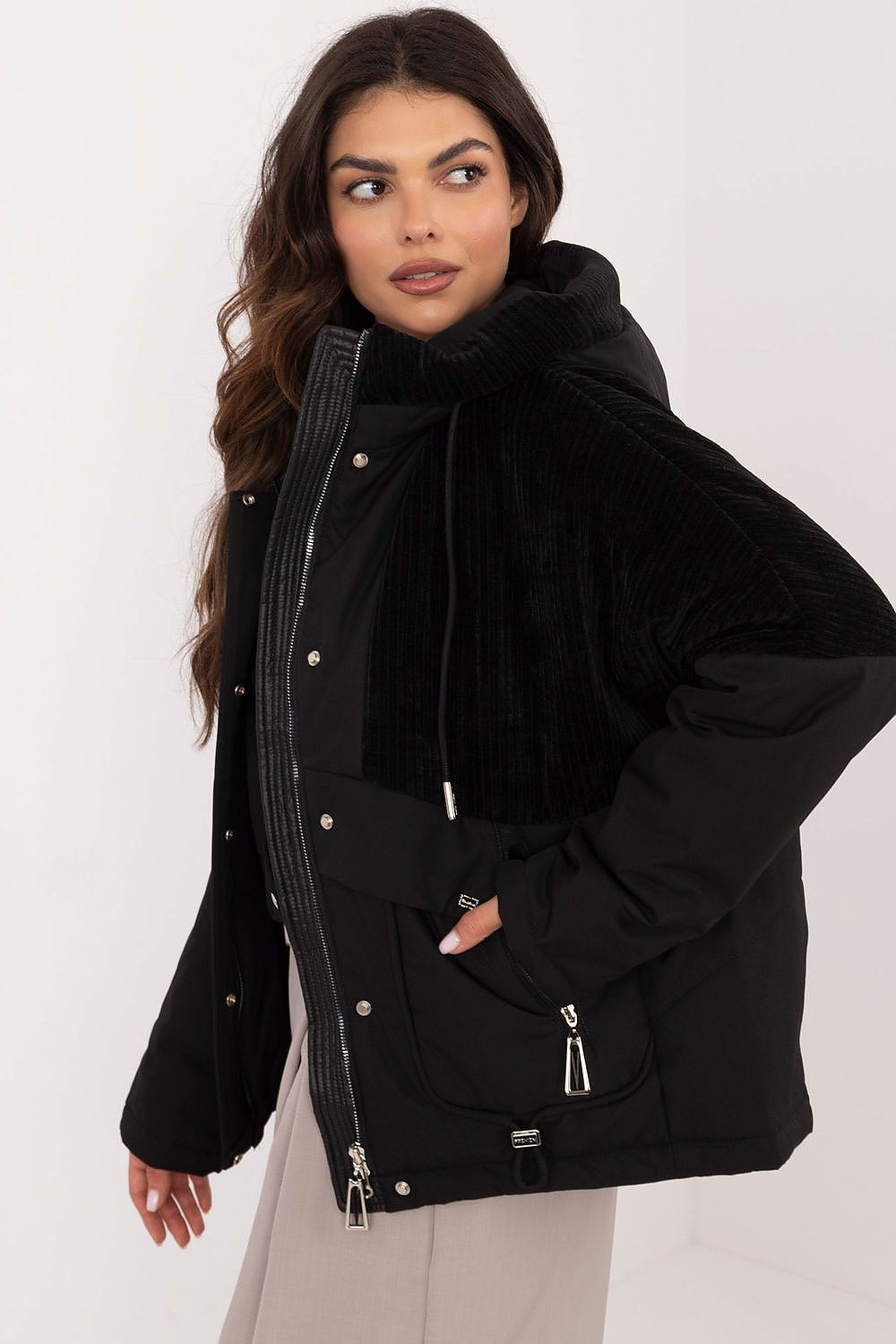  Veste model 202257 MBM 