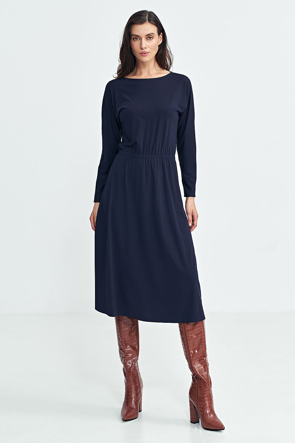  Robe de jour model 202468 Nife 