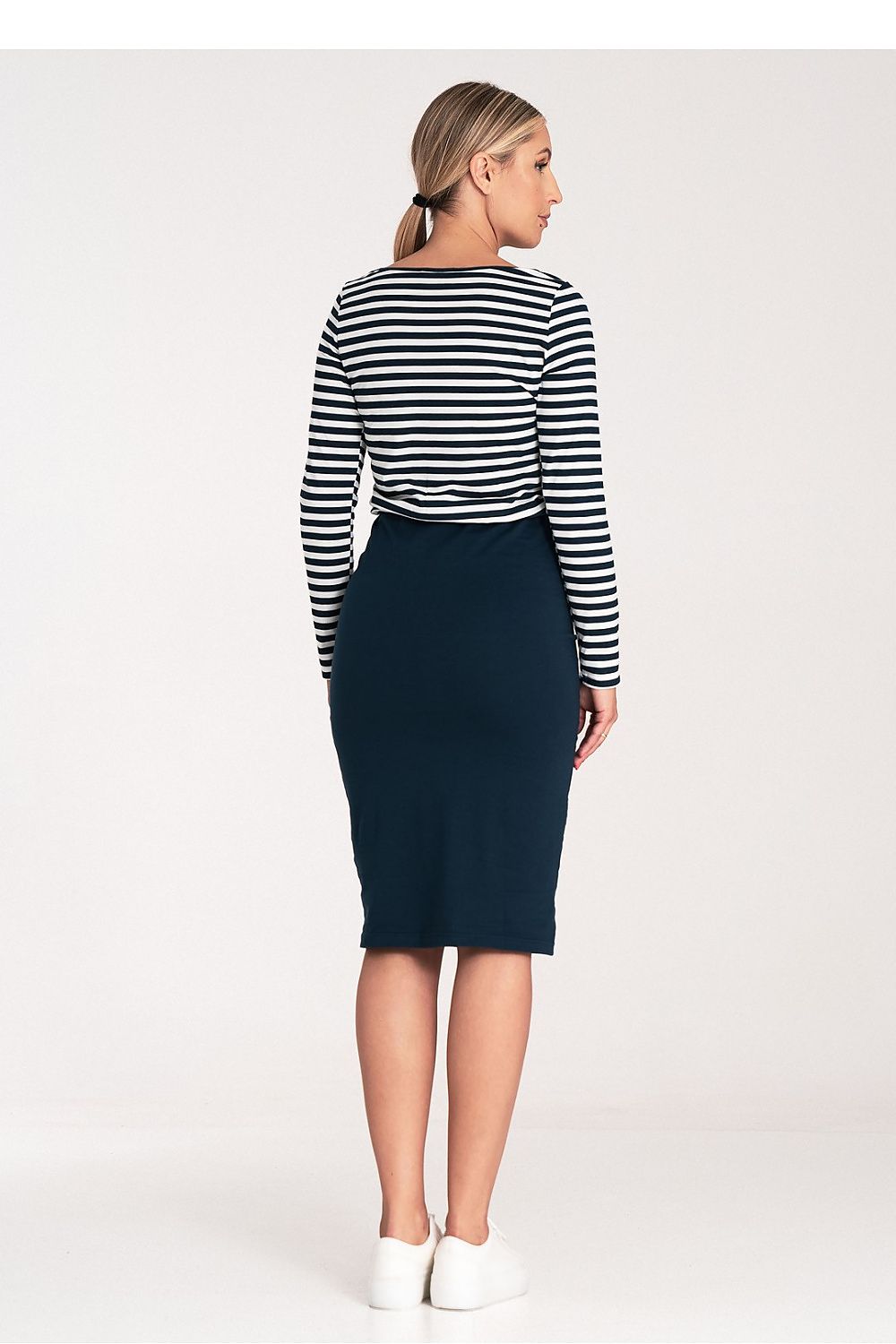  Robe de jour model 203149 Figl 