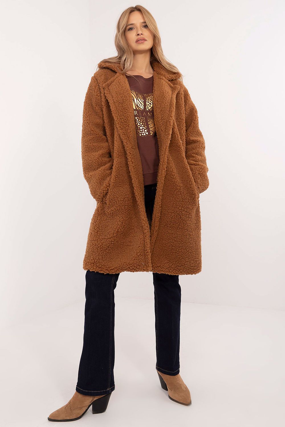  Manteau model 203740 Italy Moda 