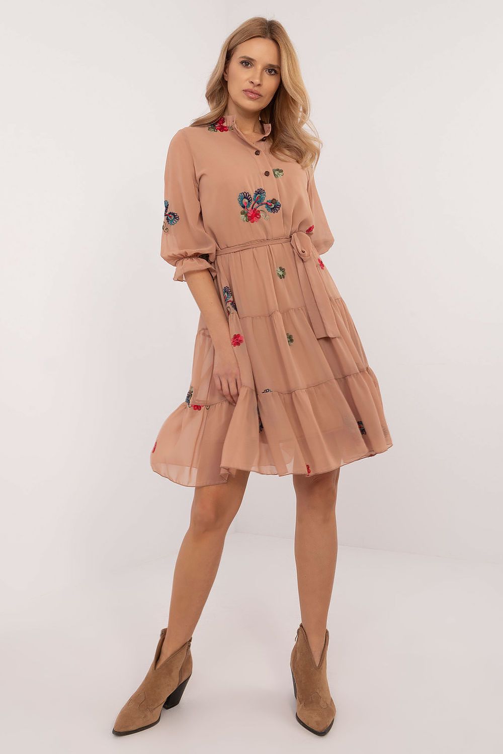  Robe de jour model 203866 Lakerta 
