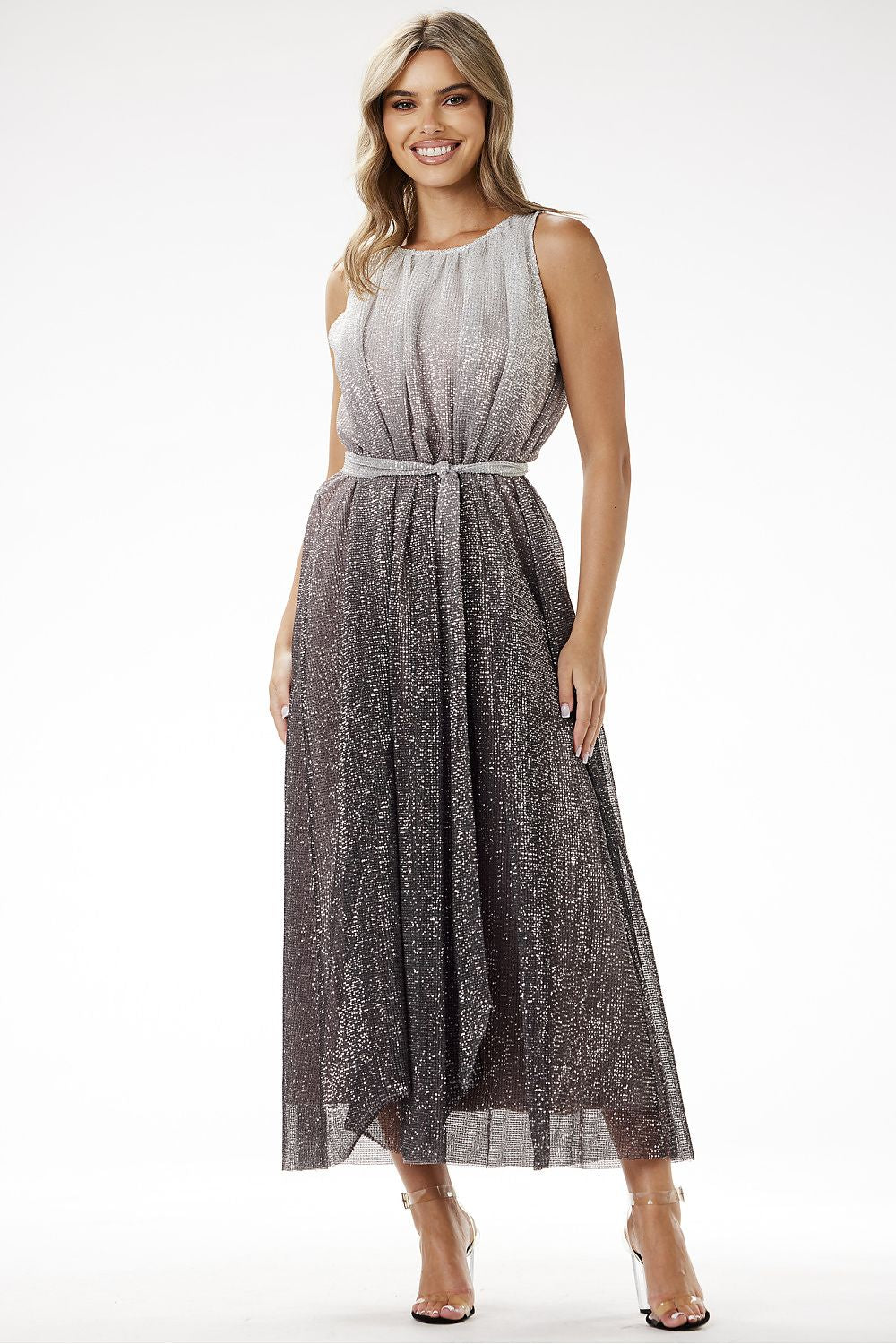  Robe longue model 204239 awama 