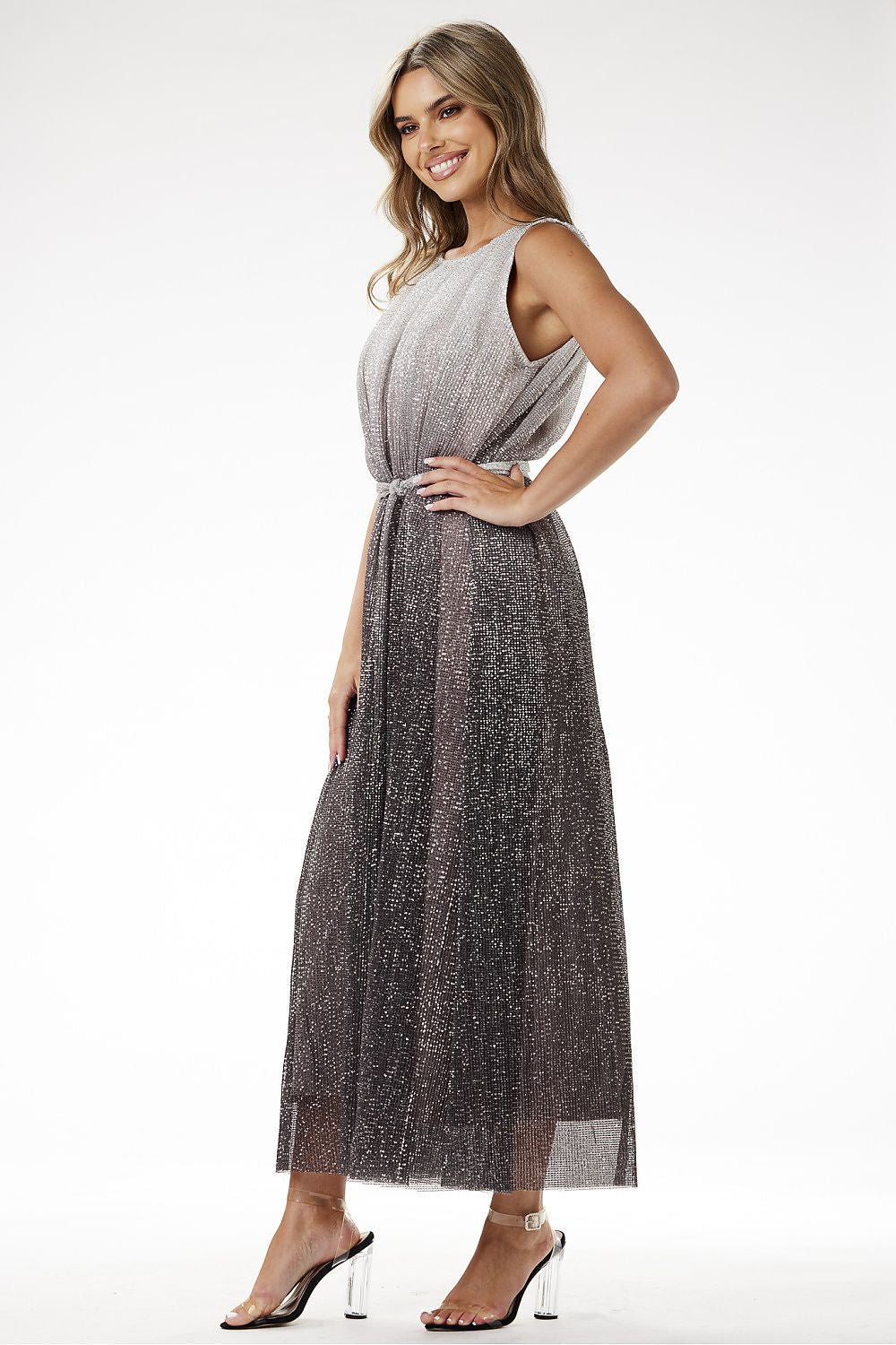  Robe longue model 204239 awama 