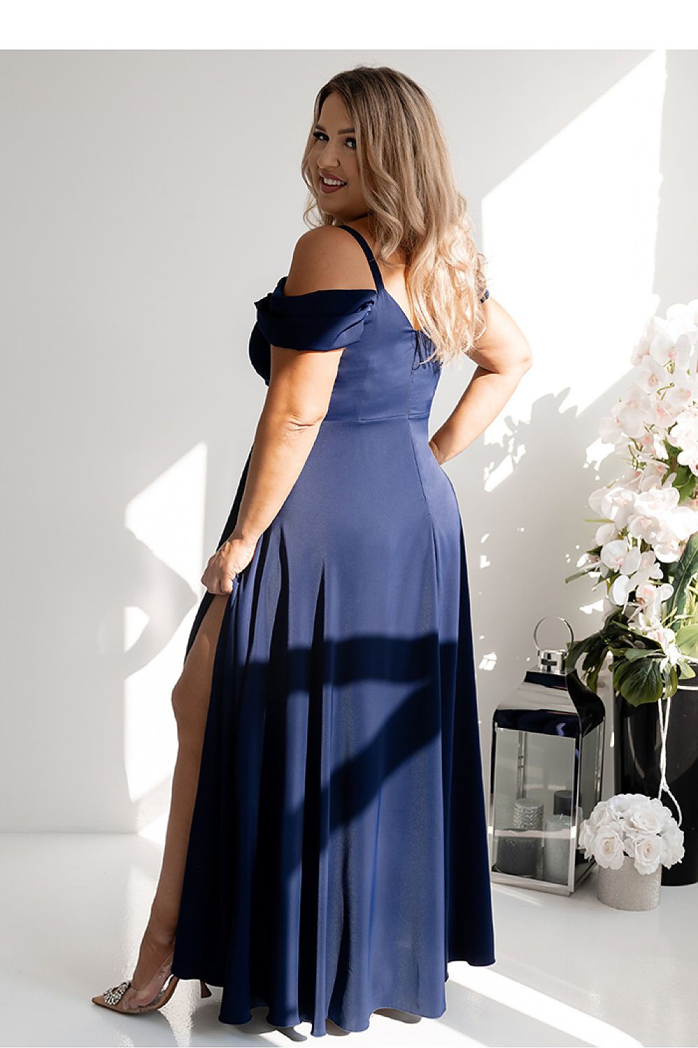  Robe longue model 208857 With You 