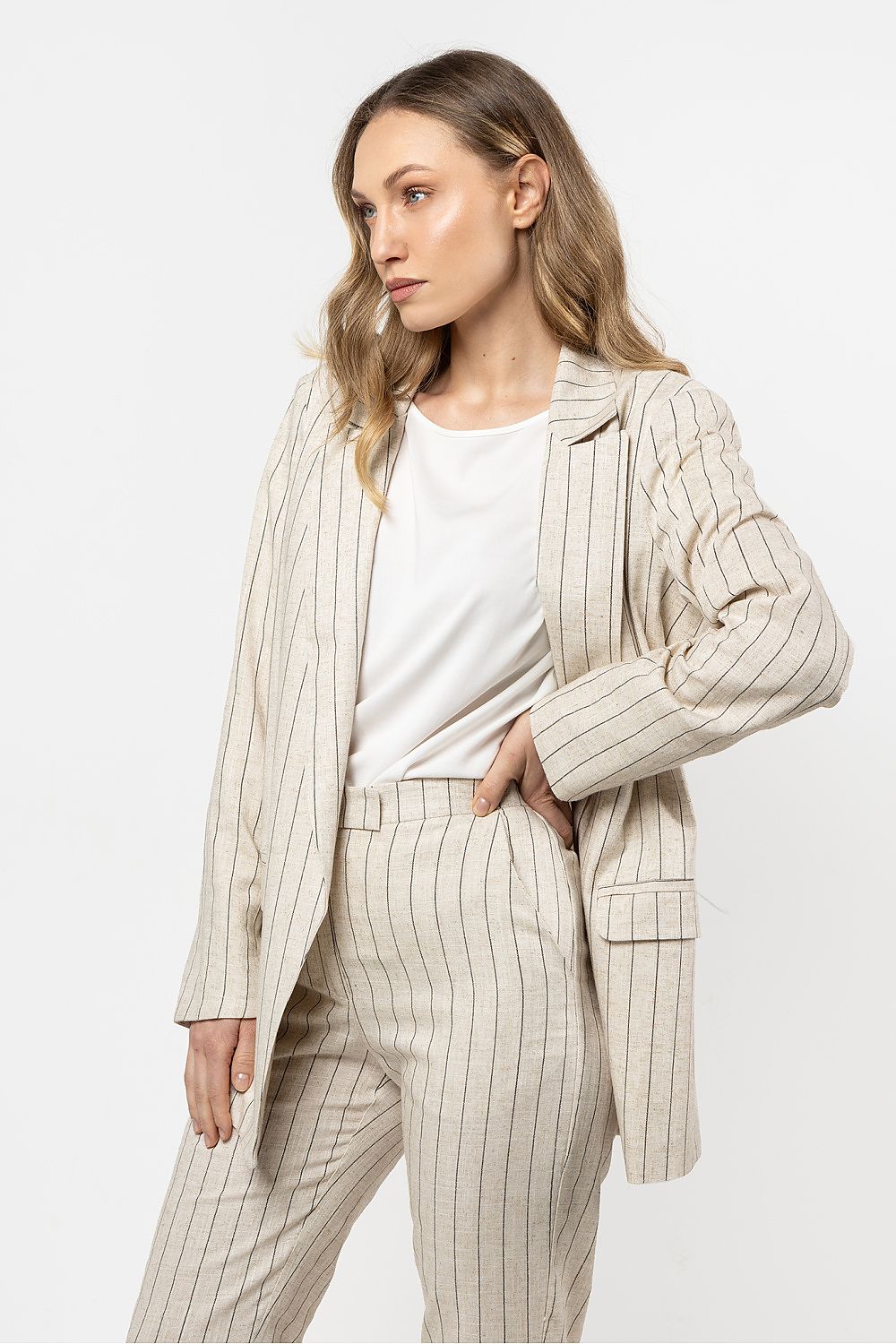  Veste model 212176 awama 
