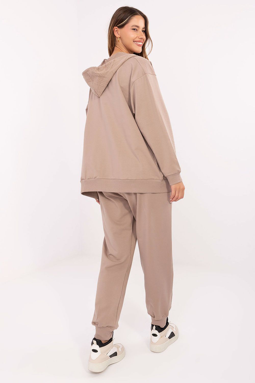  L`ensemble model 218609 Relevance 