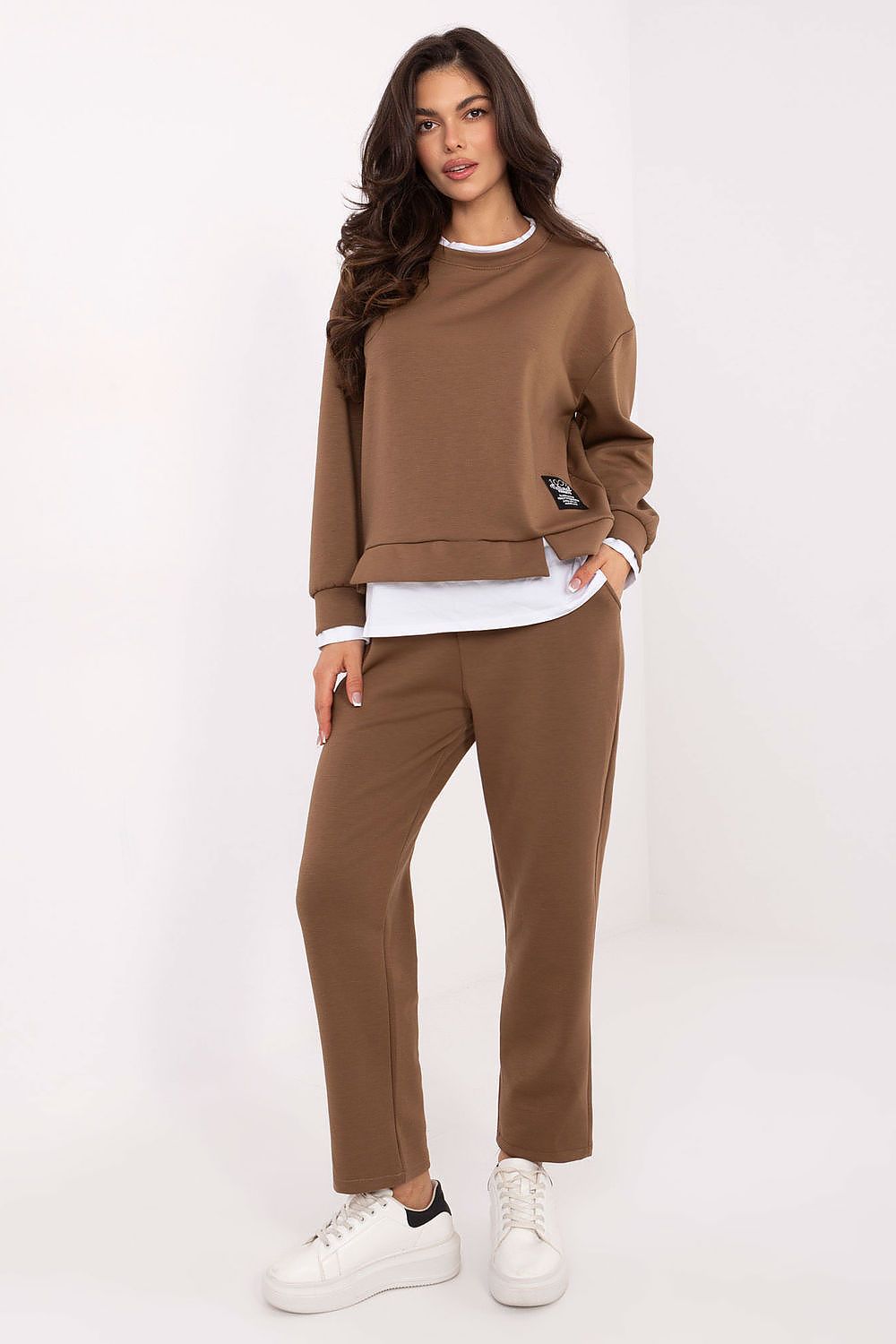  L`ensemble model 219452 Rue Paris 