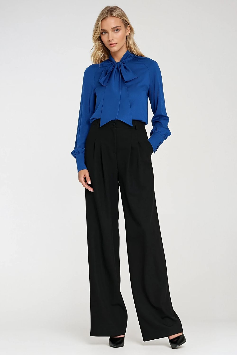  Pantalon femme model 219776 Nife 