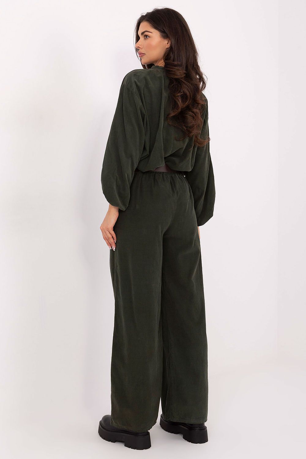  Pantalon en velours côtelé model 220283 Italy Moda 