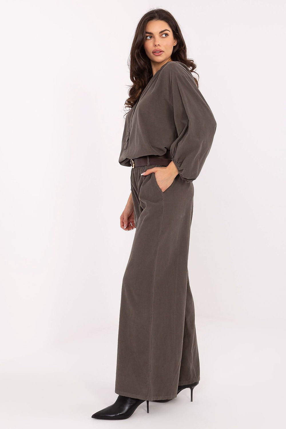  Pantalon en velours côtelé model 220286 Italy Moda 