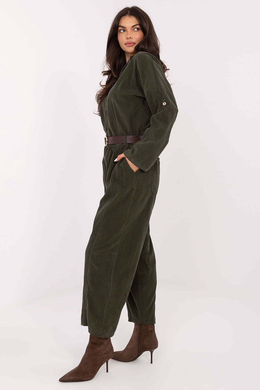  Pantalon en velours côtelé model 220817 Italy Moda 