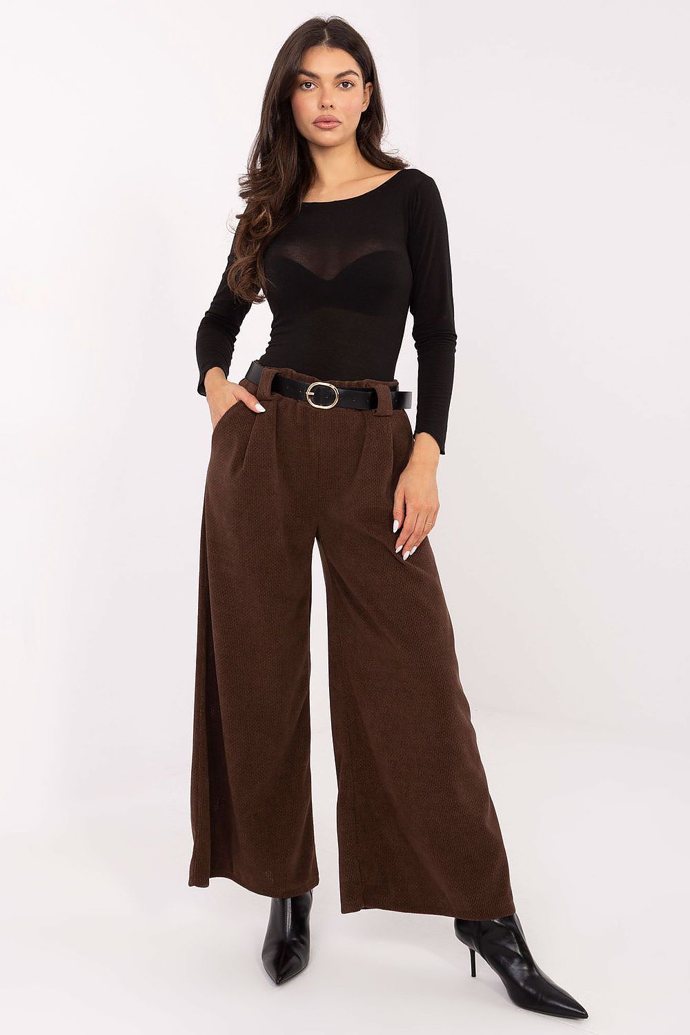  Pantalon en velours côtelé model 220874 Rue Paris 