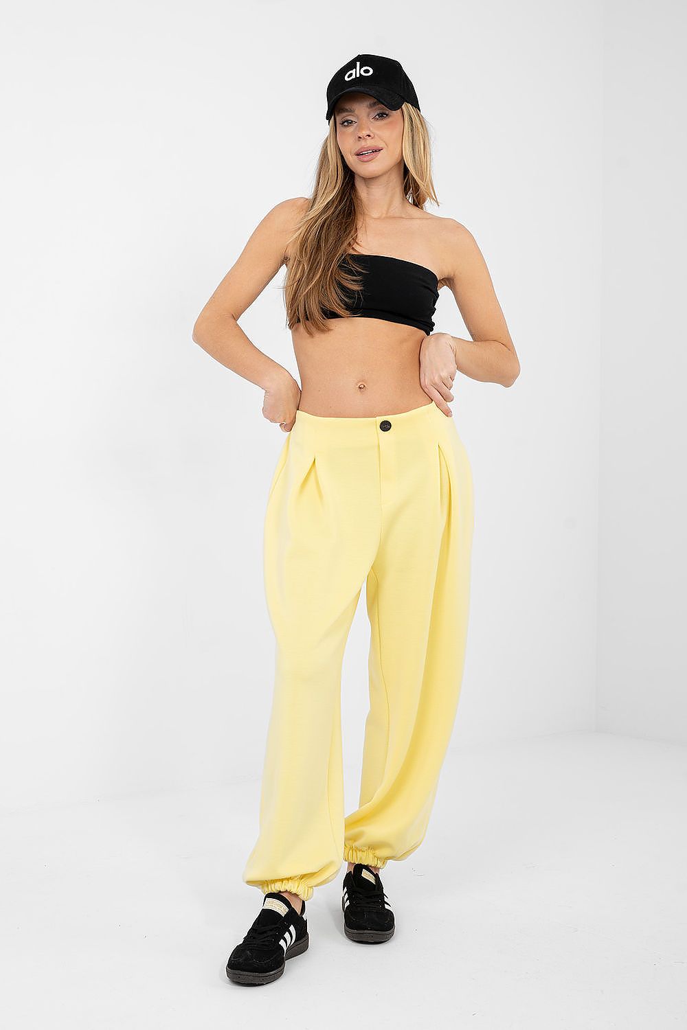  Pantalon survêtement model 223750 Italy Moda 