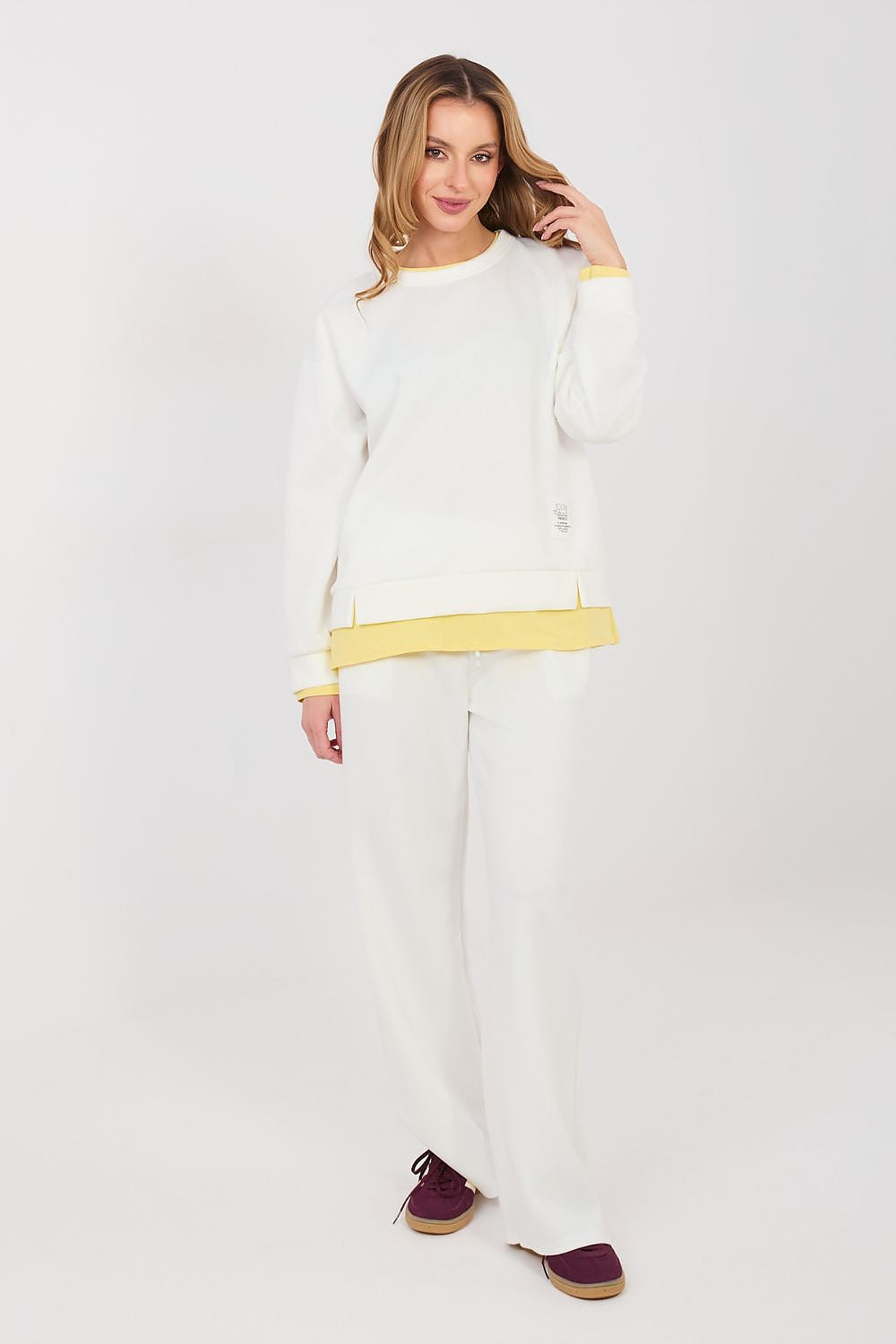  L`ensemble model 224663 Rue Paris 