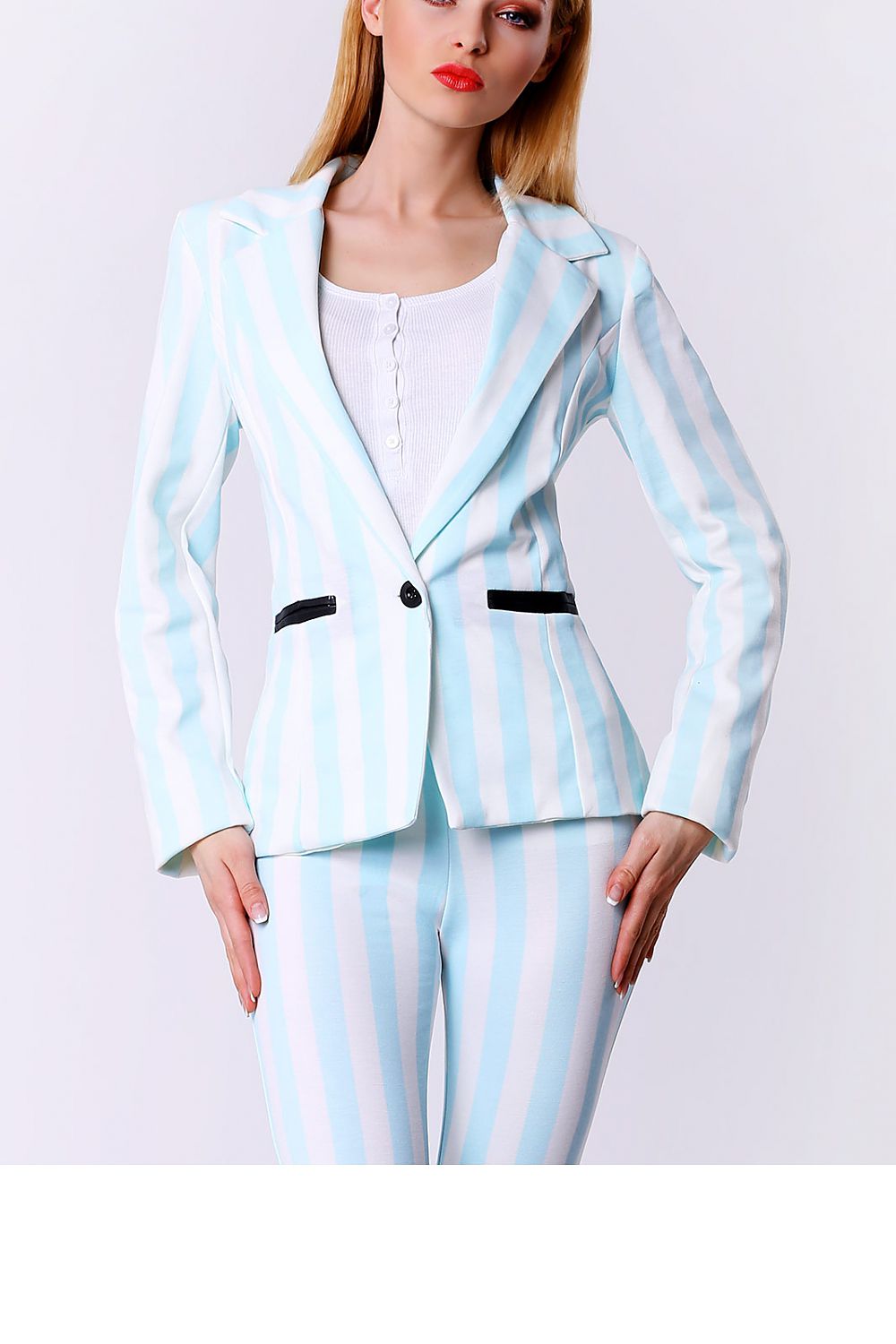  Veste model 29081 YourNewStyle 