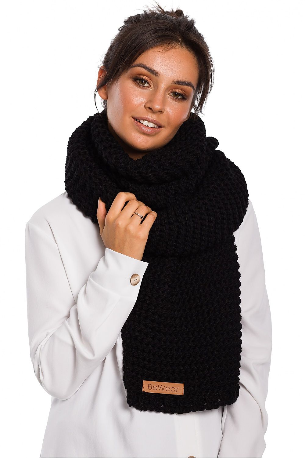  Châle model 136414 BE Knit 