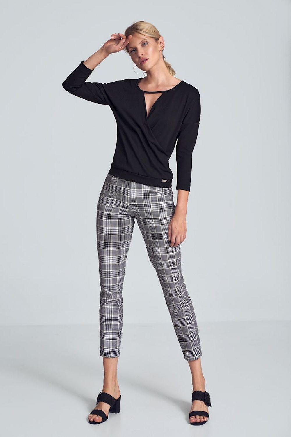  Pantalon femme model 150783 Figl 