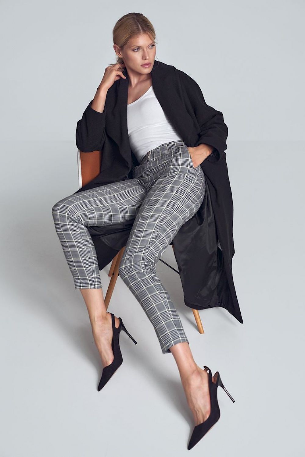  Pantalon femme model 150783 Figl 