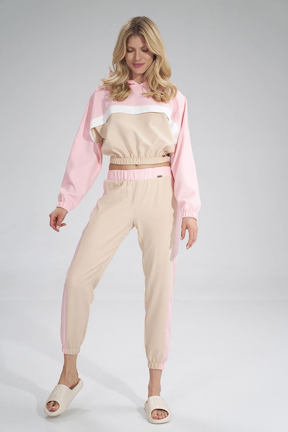  Pantalon survêtement model 154689 Figl 
