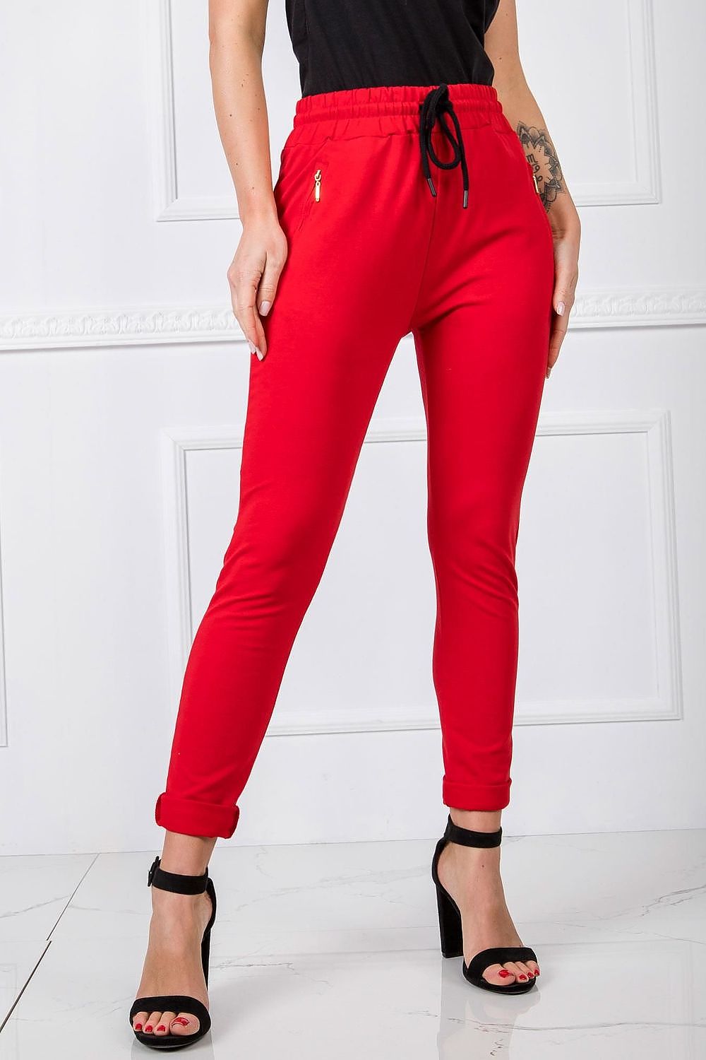 Pantalon survêtement model 166218 BFG 