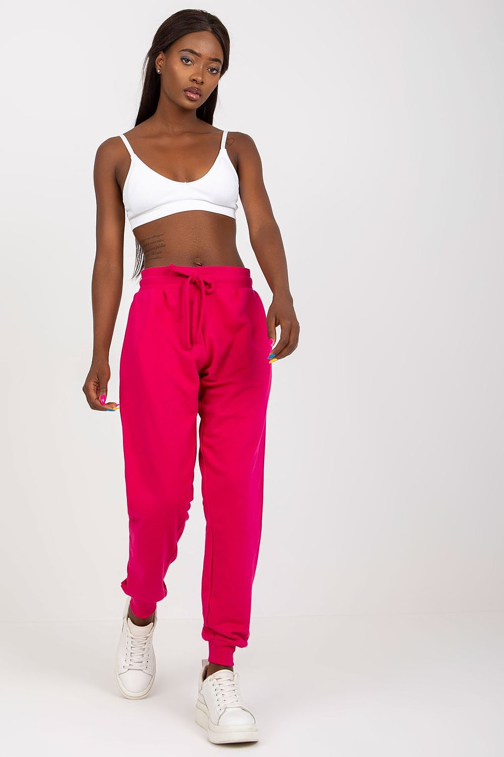  Pantalon survêtement model 169716 BFG 
