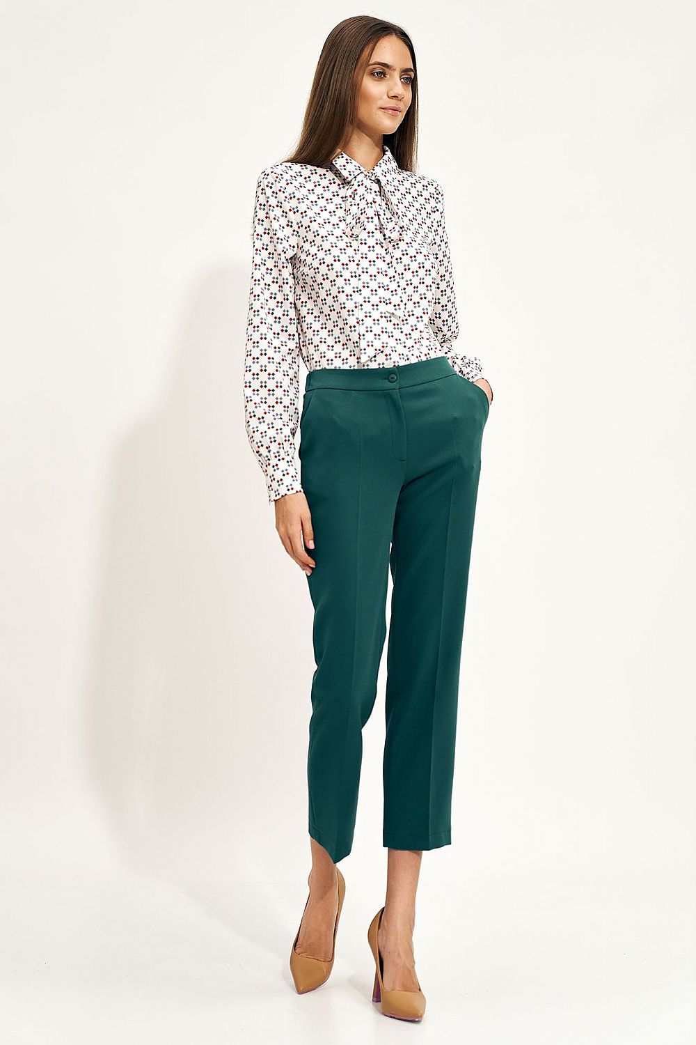  Pantalon femme model 171279 Nife 
