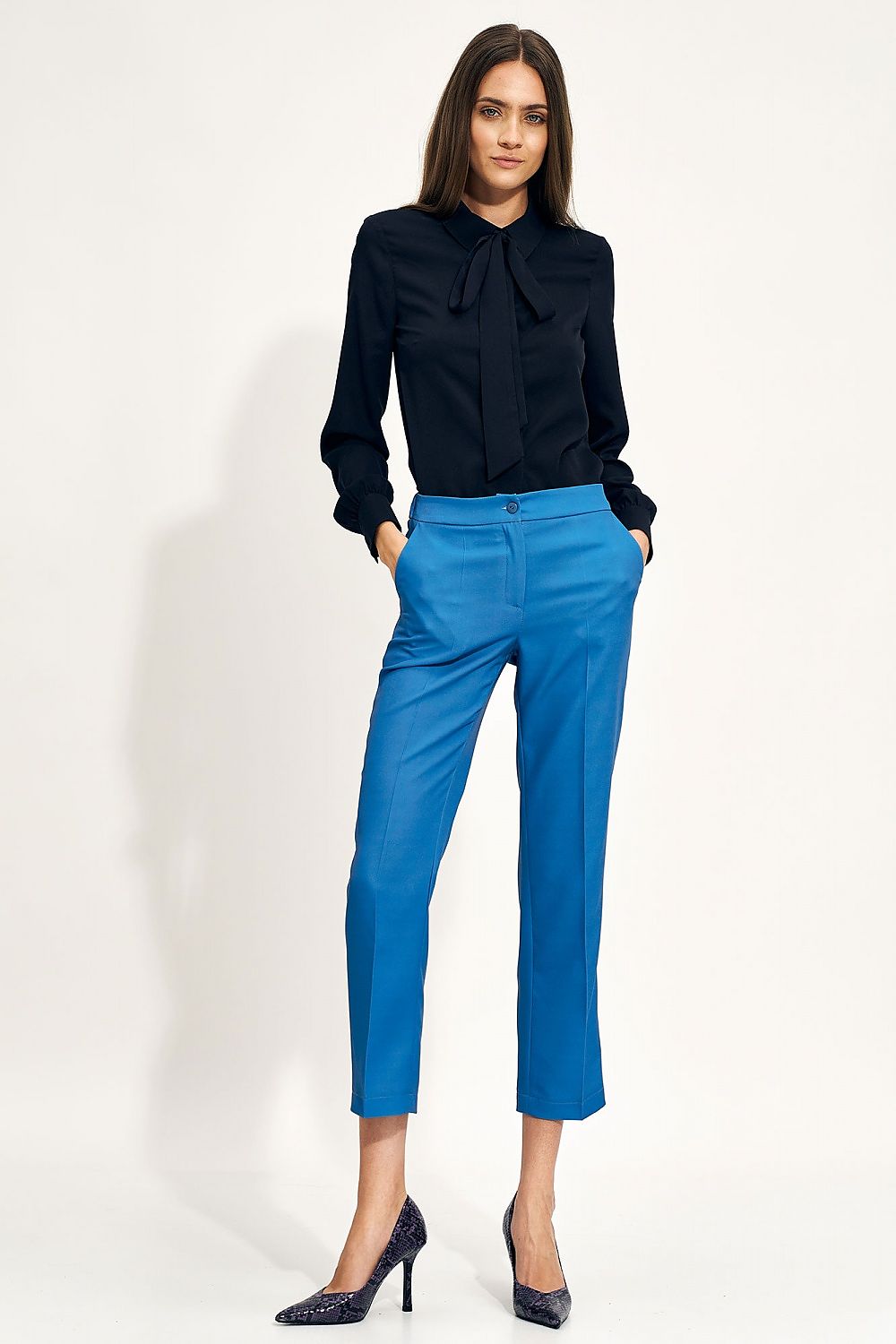  Pantalon femme model 171287 Nife 