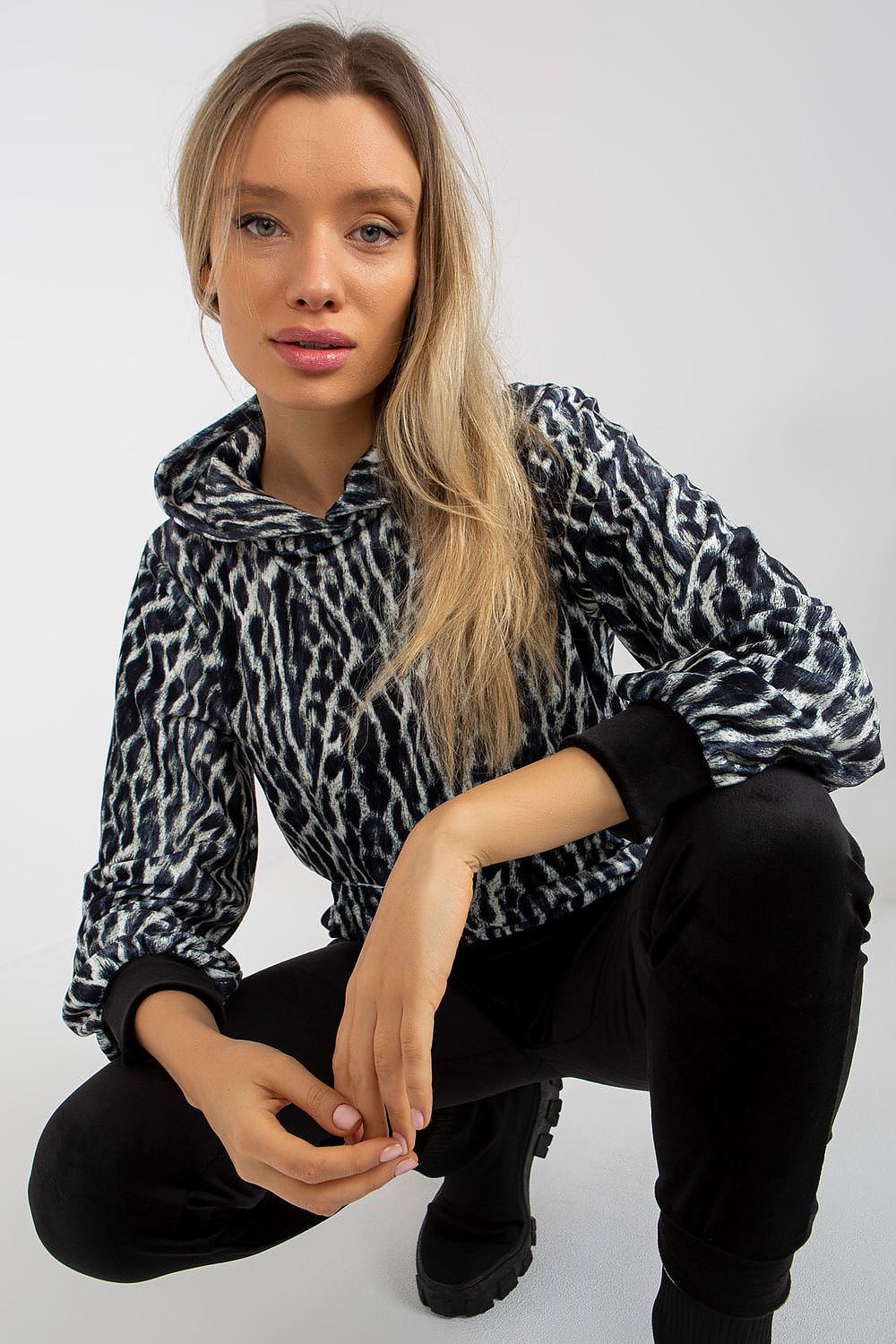  L`ensemble model 173356 Rue Paris 