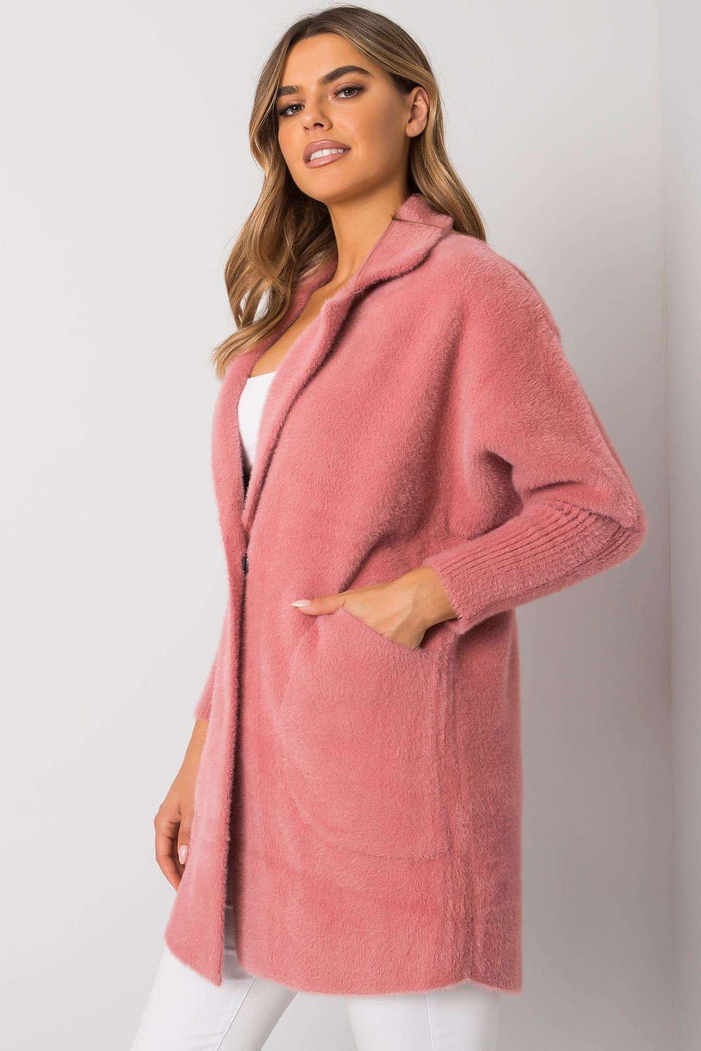  Manteau model 175961 MBM 