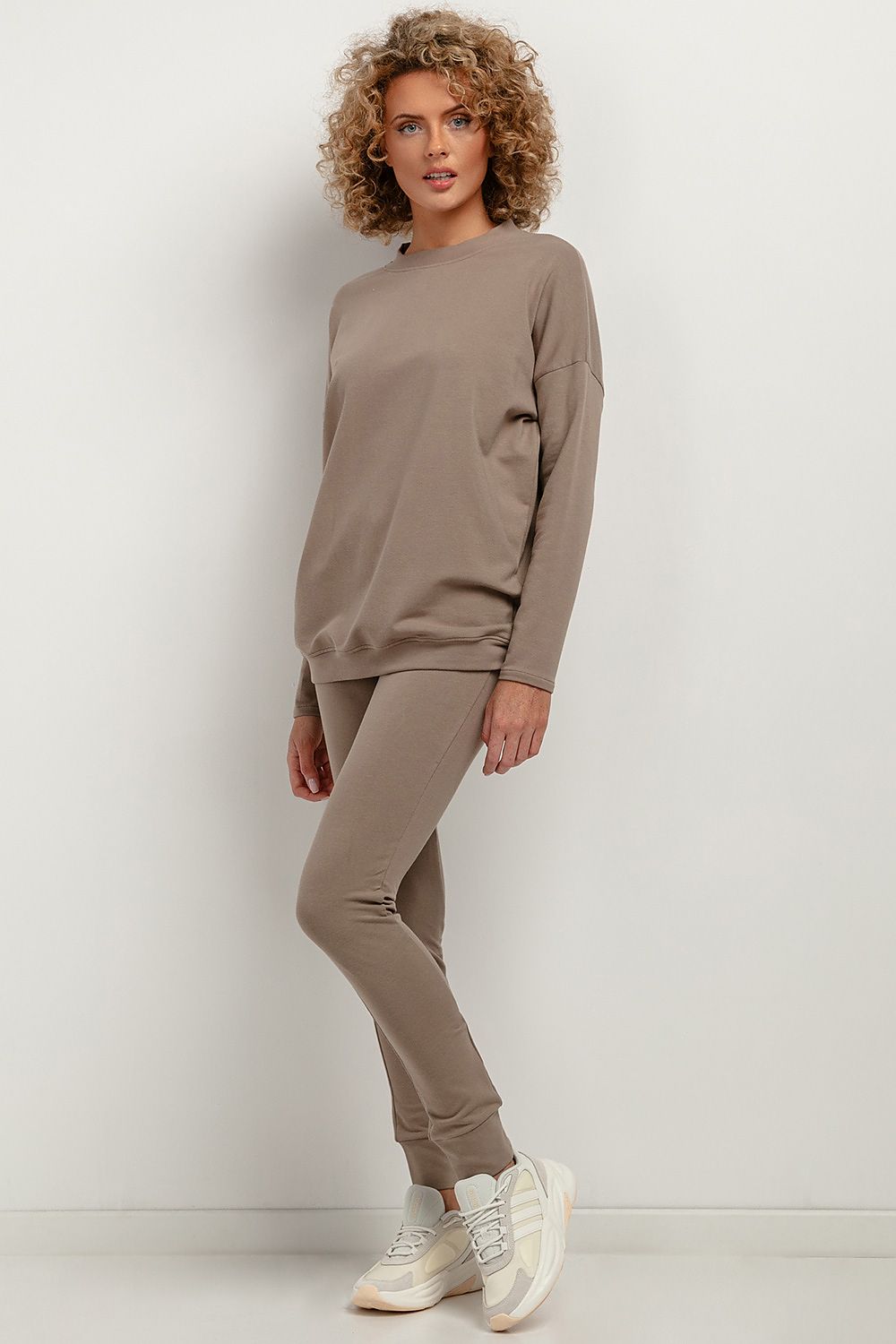  Pantalon survêtement model 183197 Tessita 