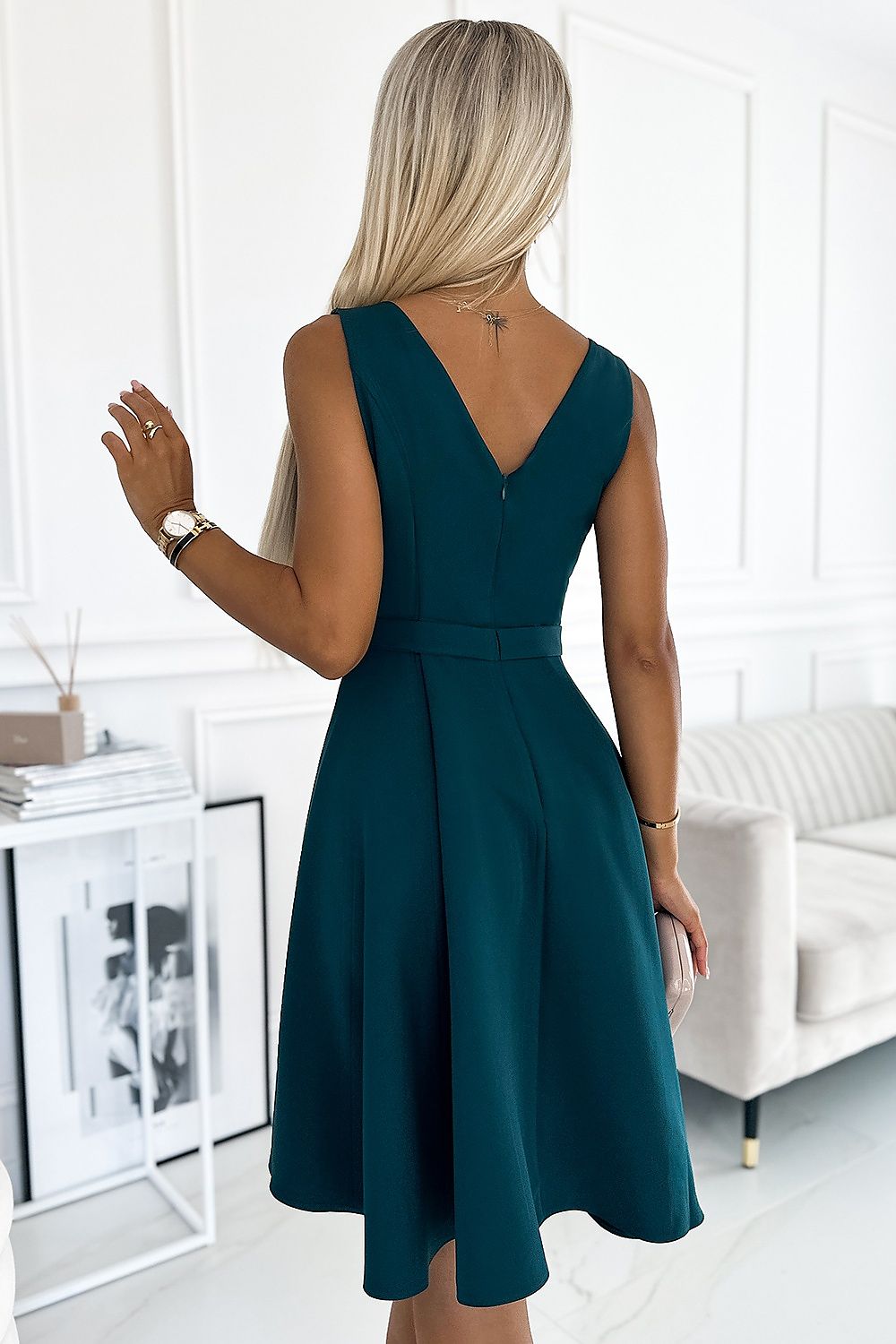  Robe de cocktail model 186690 Numoco 